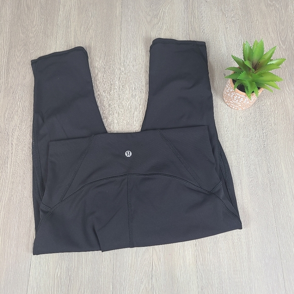 lululemon athletica Pants - Lululemon Train Times Crop Leggings Black Size 8